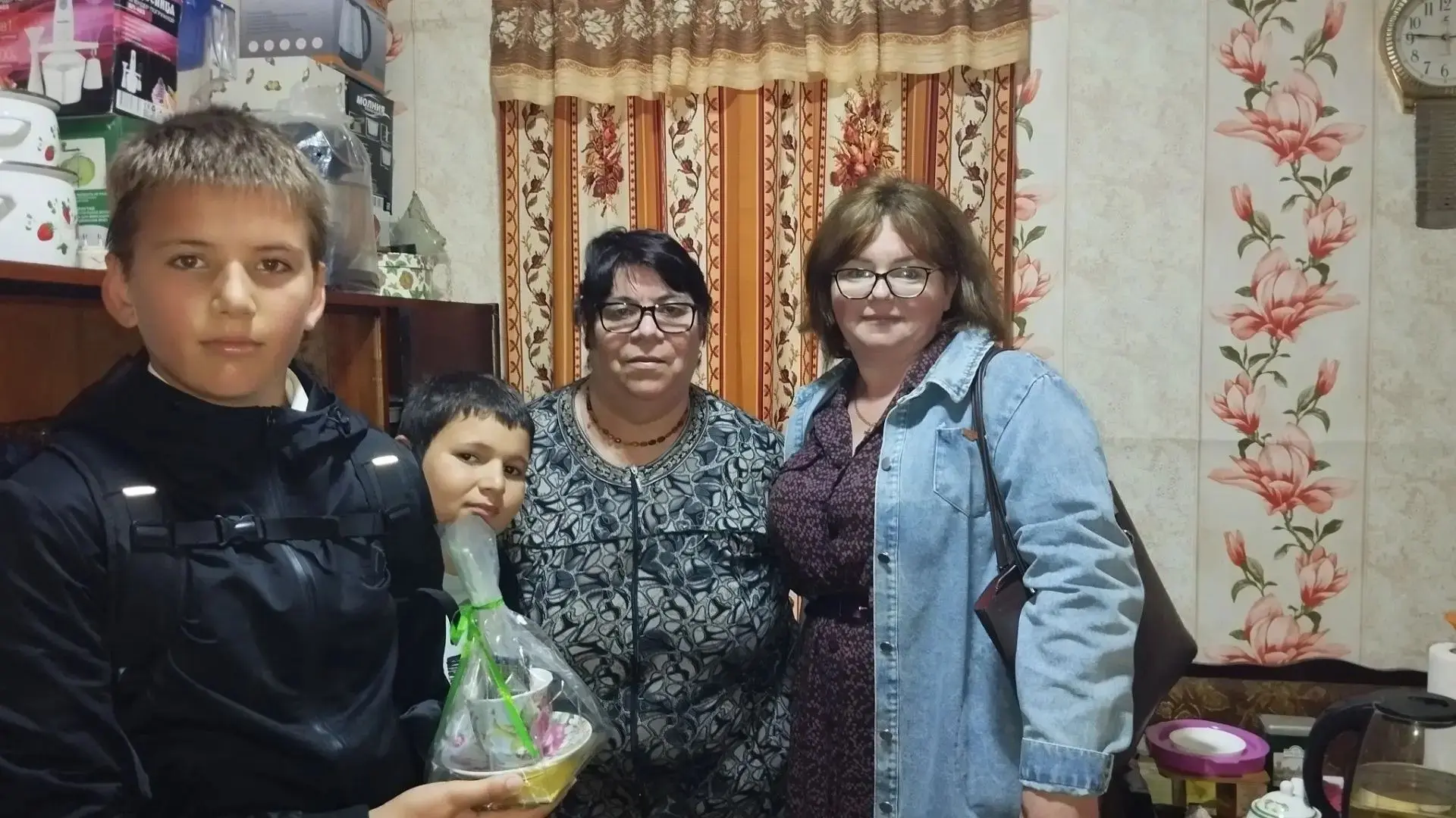 Акция, посвящённая Международному дню пожилых людей, прошла в селе Брянск Кизлярского р...