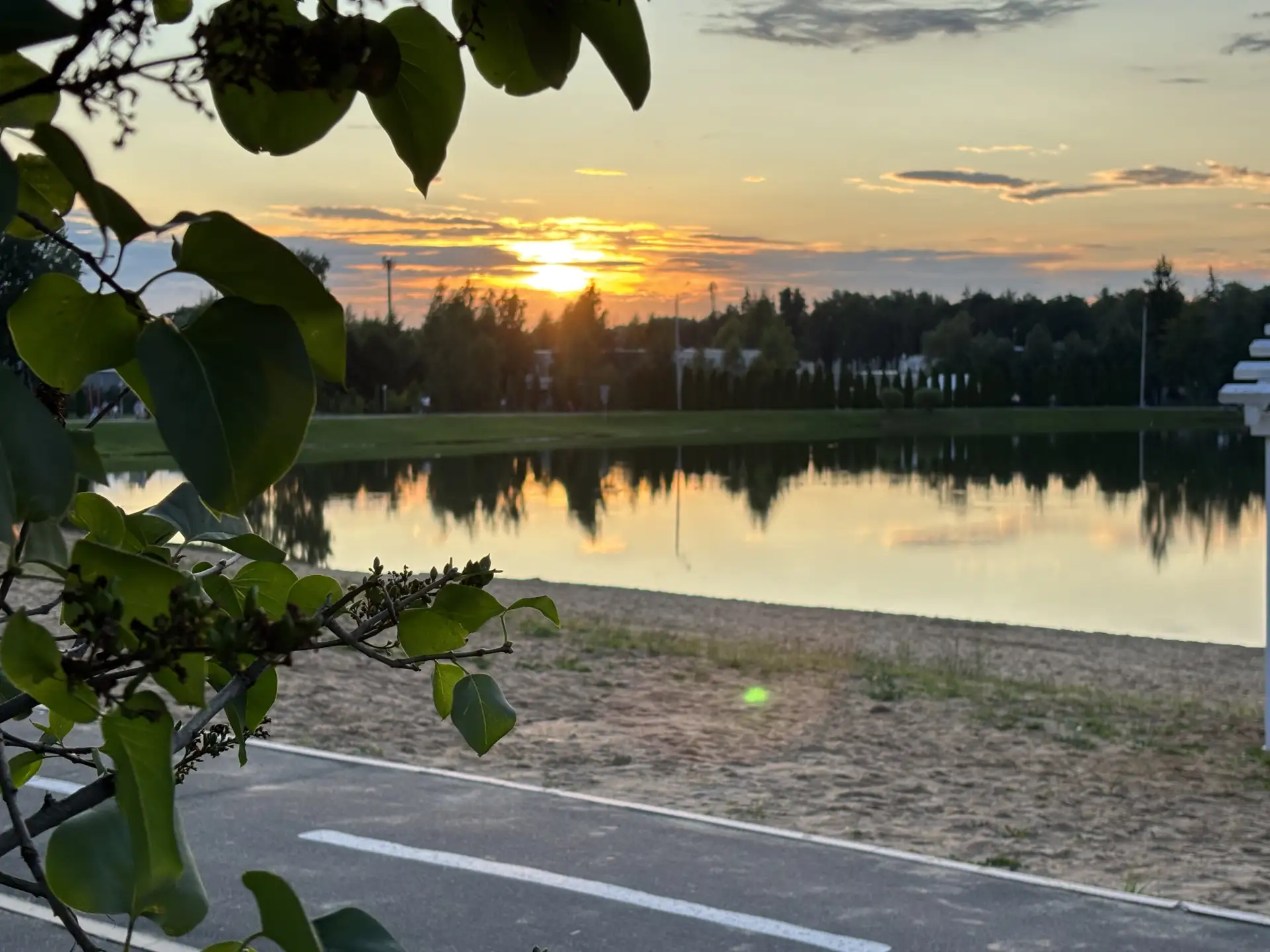 Закат в тёплый летний вечер 🌅