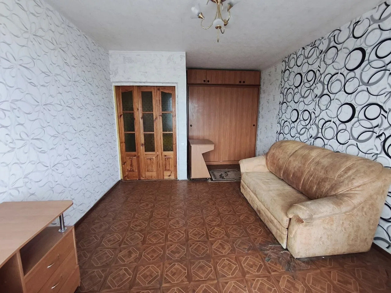 Горловка!!! Внимание, цена снижена - 200.000 руб !!! Продается 1- ком. кв-ра, пр. Ленин...