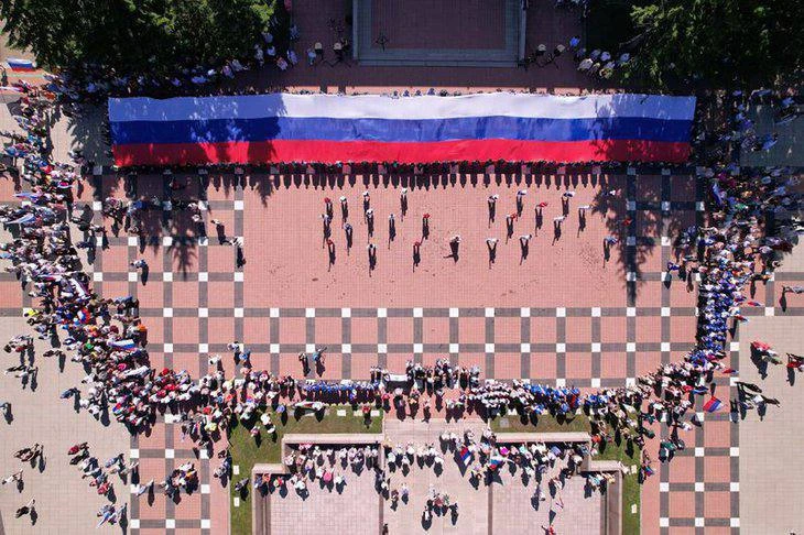 🇷🇺 Завтра над Иркутском развернут гигантский триколор