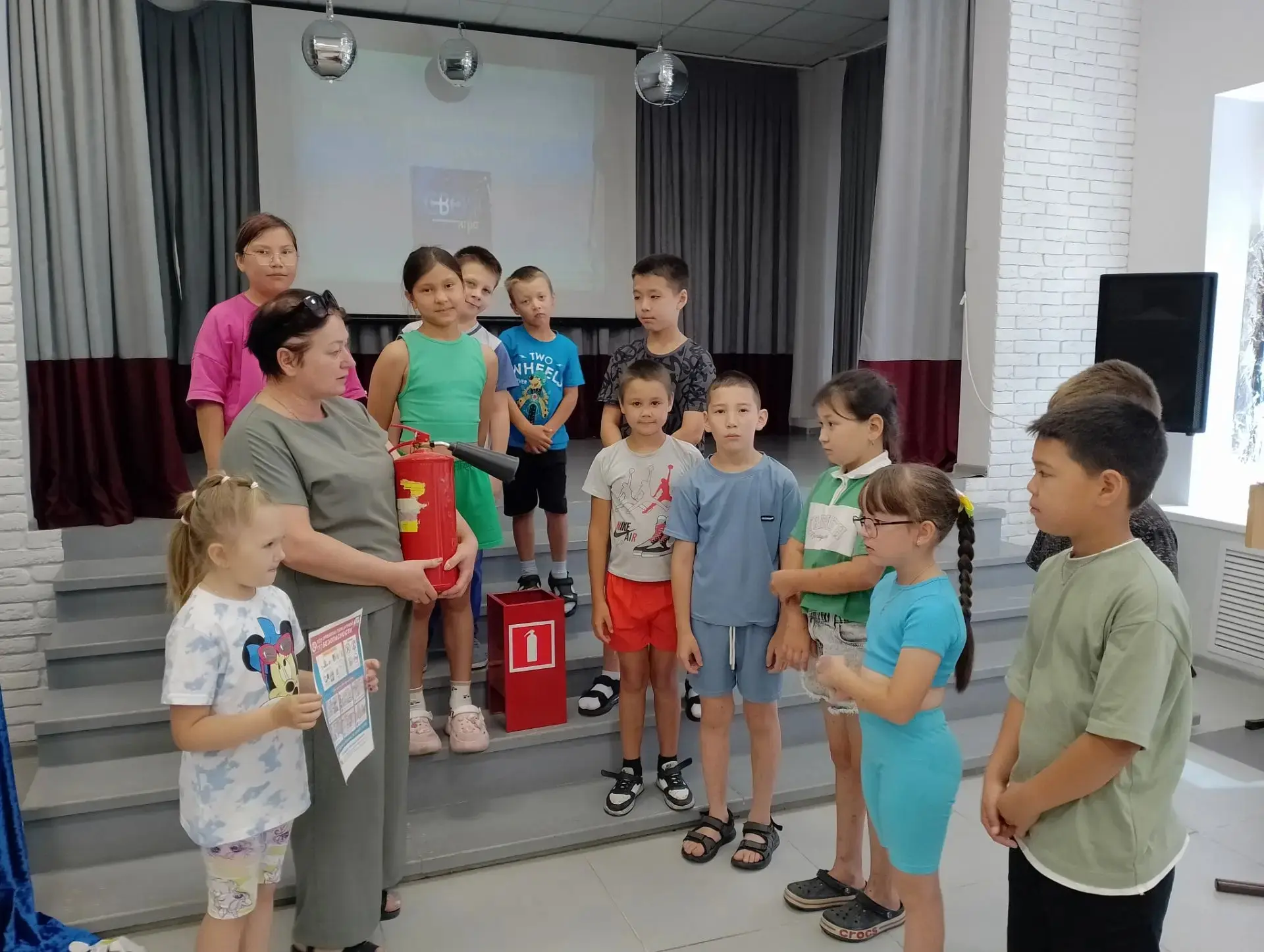 Учимся быть защищёнными: 19-й день в «Радужной стране» 🚒

Добрый вечер, друзья! Сегодня наш 19-й де