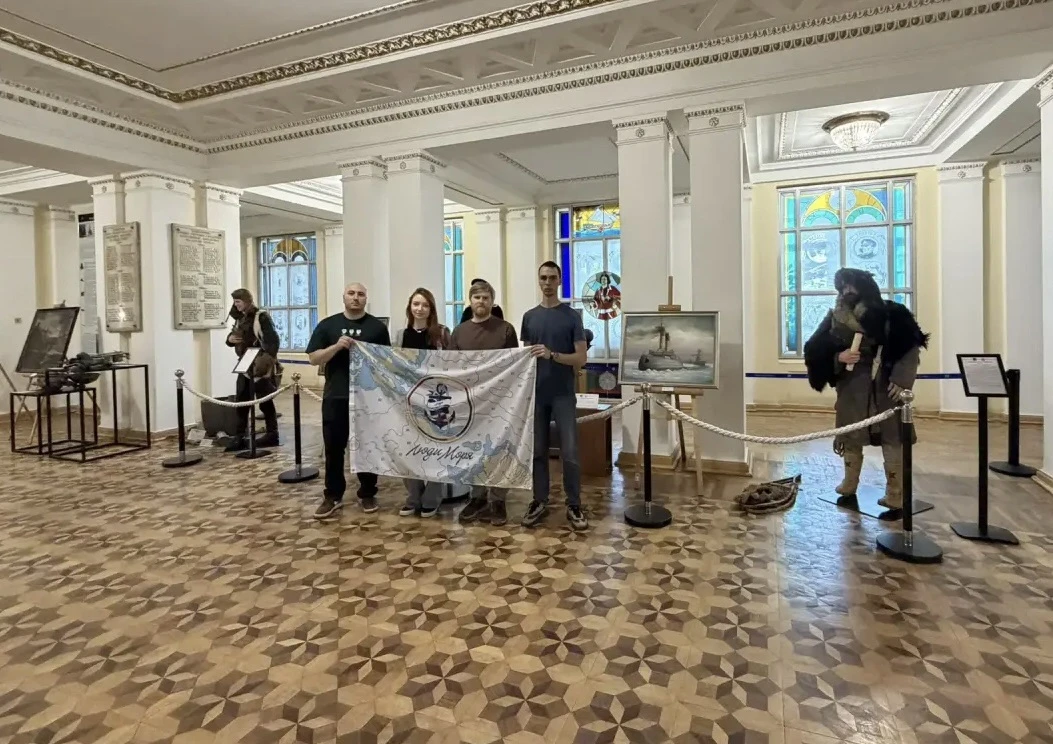 В Военно-морской академии имени Н. Г. Кузнецова открылась выставка «Море любит сильных»