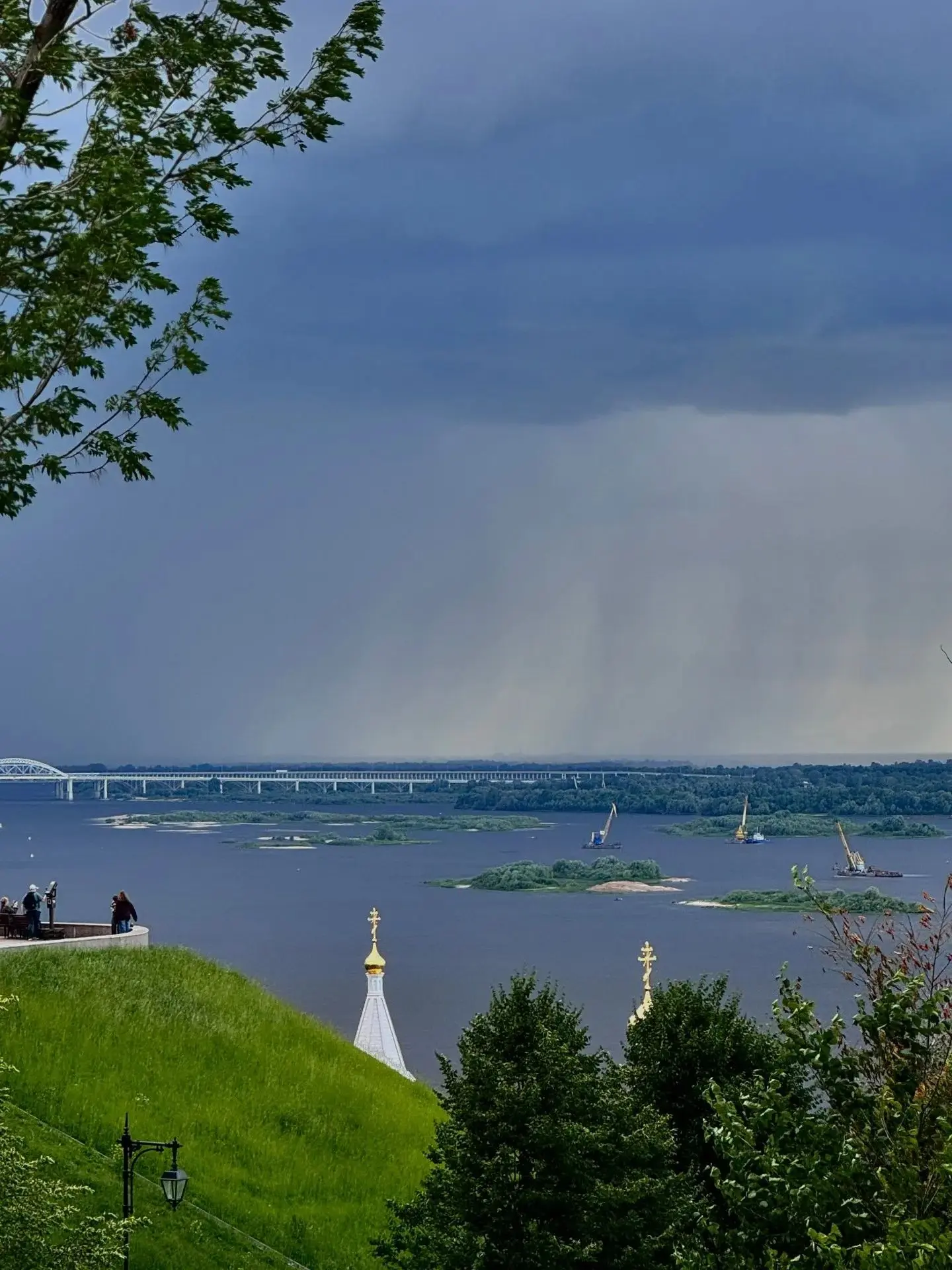 Сильные дожди ожидаются в Нижнем Новгороде 16 и 17 июня 🌧️
 
По данным ФГБУ «Верхне-Волжское УГМС»,