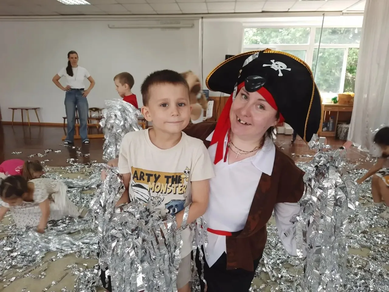 🎉 Двойной праздник в нашем детском саду! 🎉

Сегодня мы дружно поздравляли наших замечательных имен