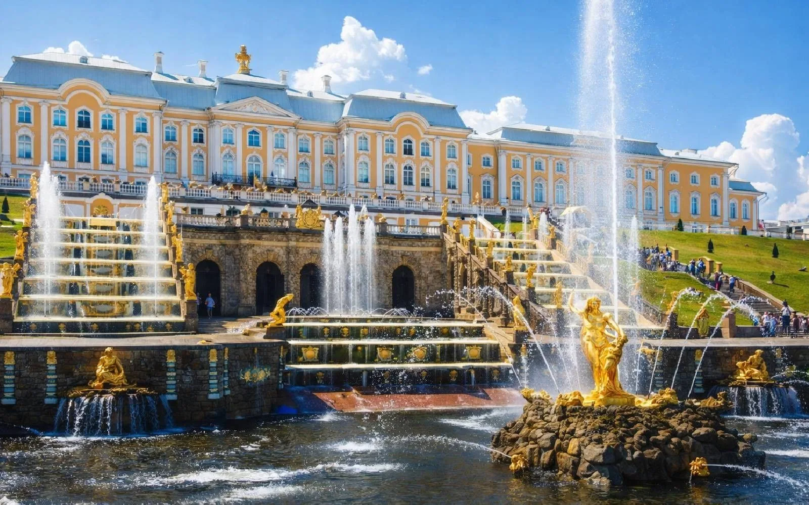 ГОРЯЩИЙ ПИТЕР ИЗ ТЮМЕНИ 🔥 

🏨 Арт Деко Приморский 3*
Отель в Приморском районе напротив Елагинског