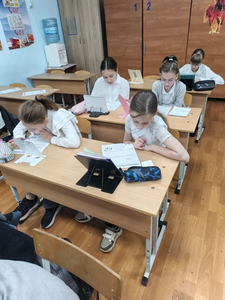 🔊«Разговоры о важном»  ✅18 мая в школе №11 прошли традиционные «Разговоры о важном». Тема урока: «Це