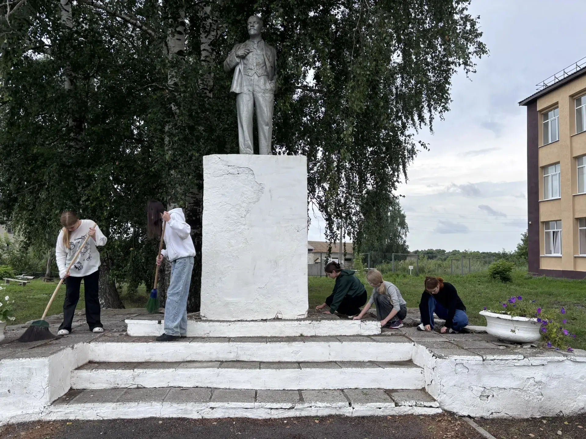 🎉 10‑й день в лагере «Росток»: трудм, забота и море талантов! 🎉