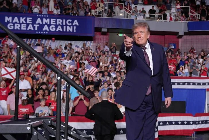 🗣 Администрация Трампа выплатит более 20 млн пожилых американцев по $90 на оплату медс...