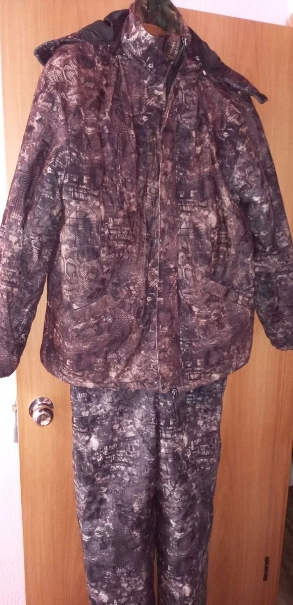 КАЗ.ПРОДАМ 3000₽ МУЖСКОЙ ЗИМНИЙ КОСТЮМ, 54 РАЗМЕР.