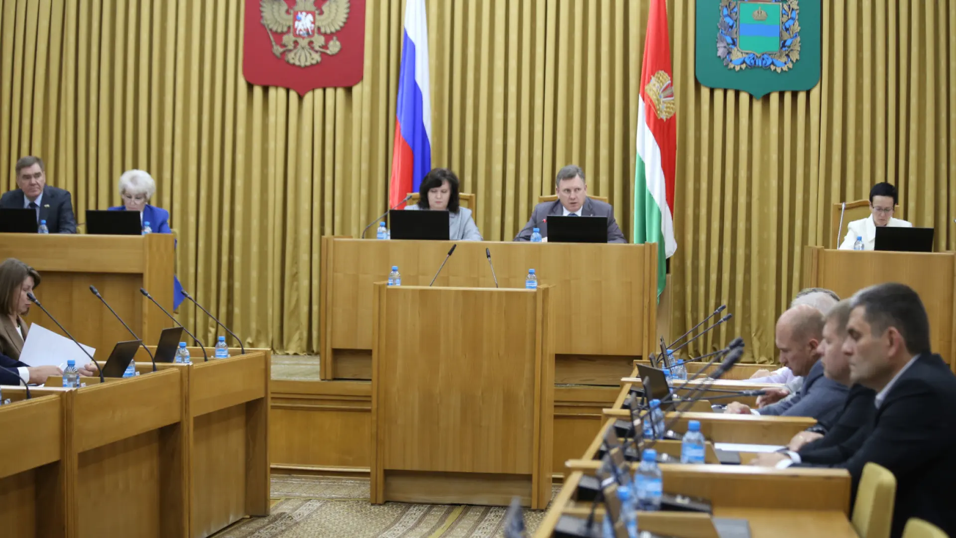 Калужским медикам будут доплачивать за наставничество