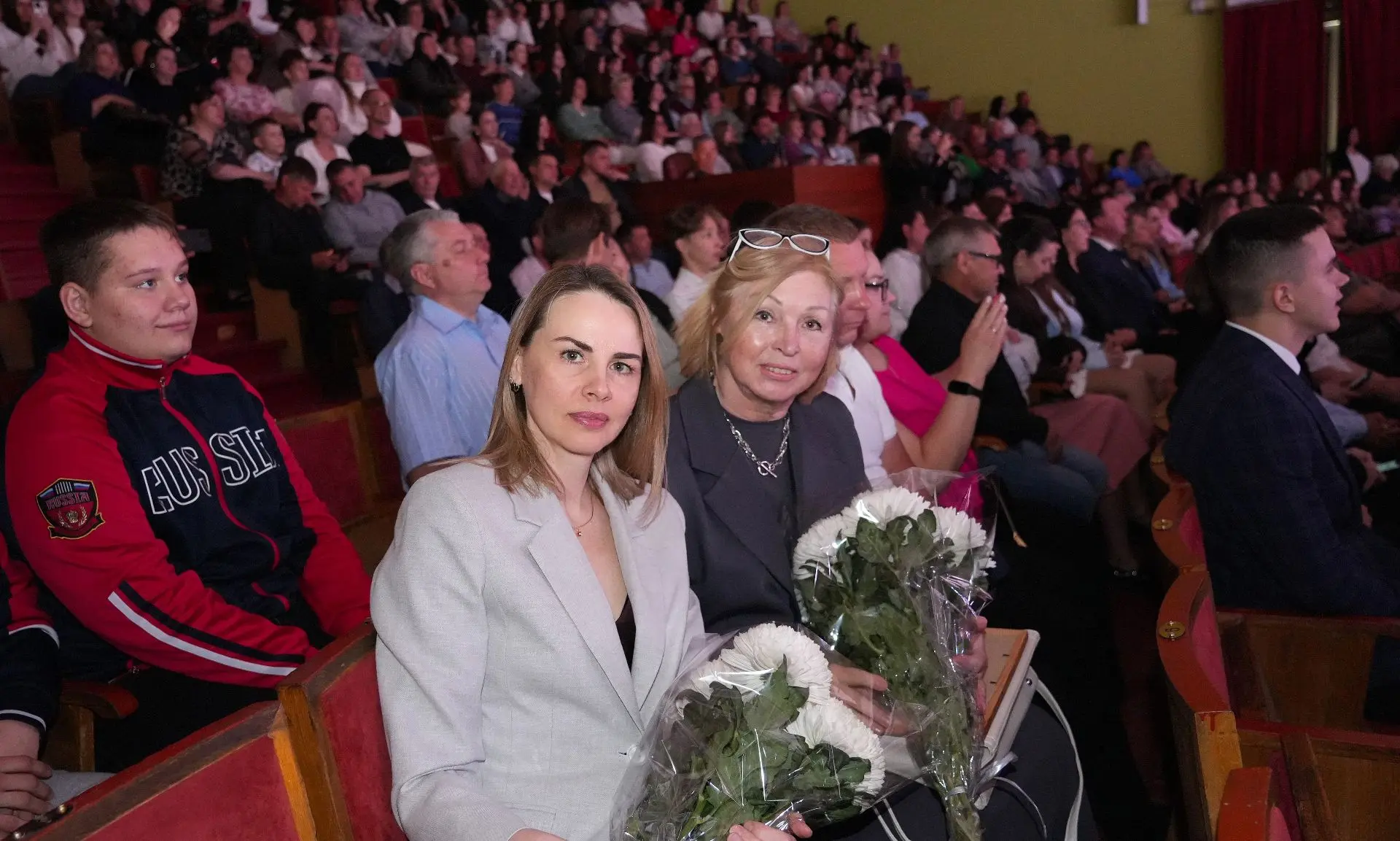 ⚡️🏆Гордость Бийска: в Городском Дворце культуры чествовали выпускников спортшкол ⁣ В нашем городе пр