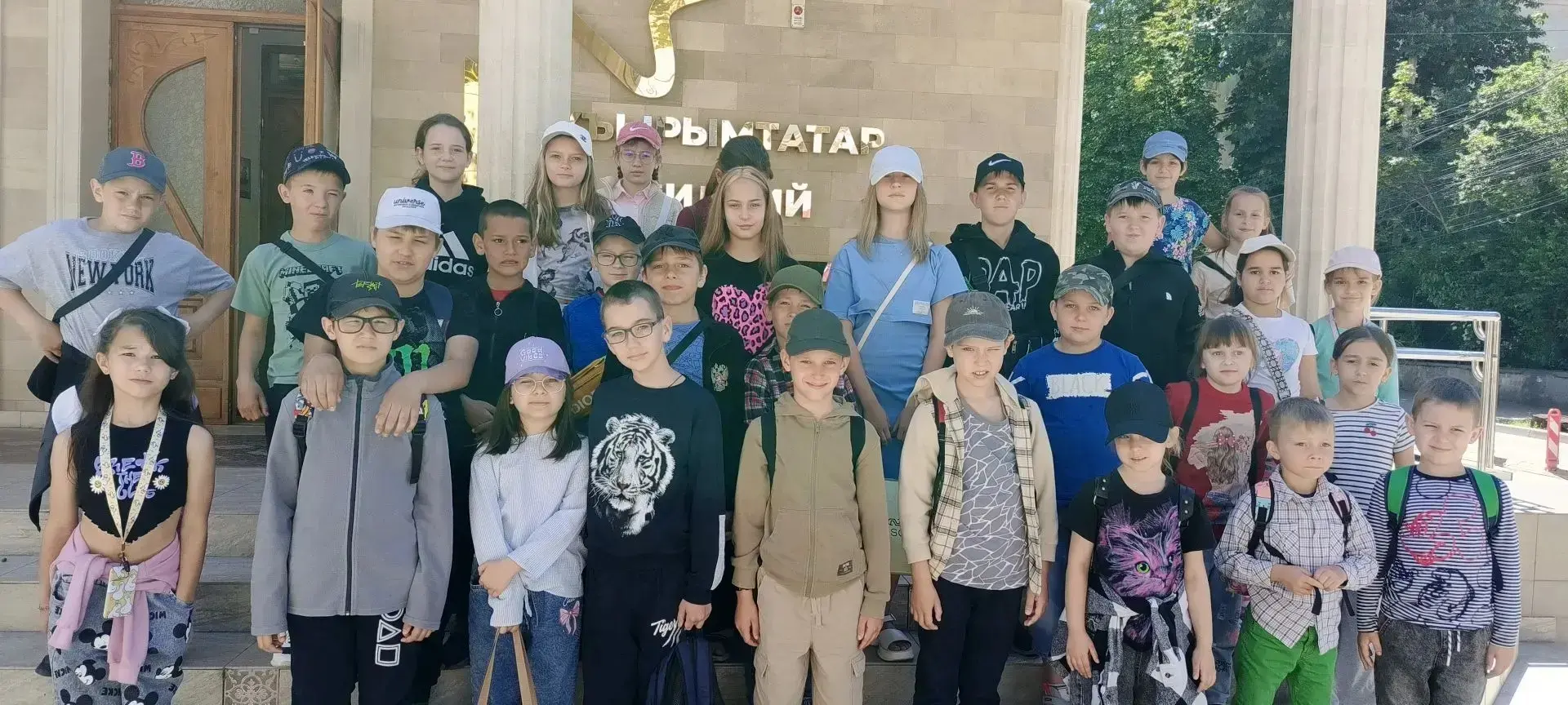 ‎В рамках летней тематической площадки дети посетили "Крымскотатарский государственный академический