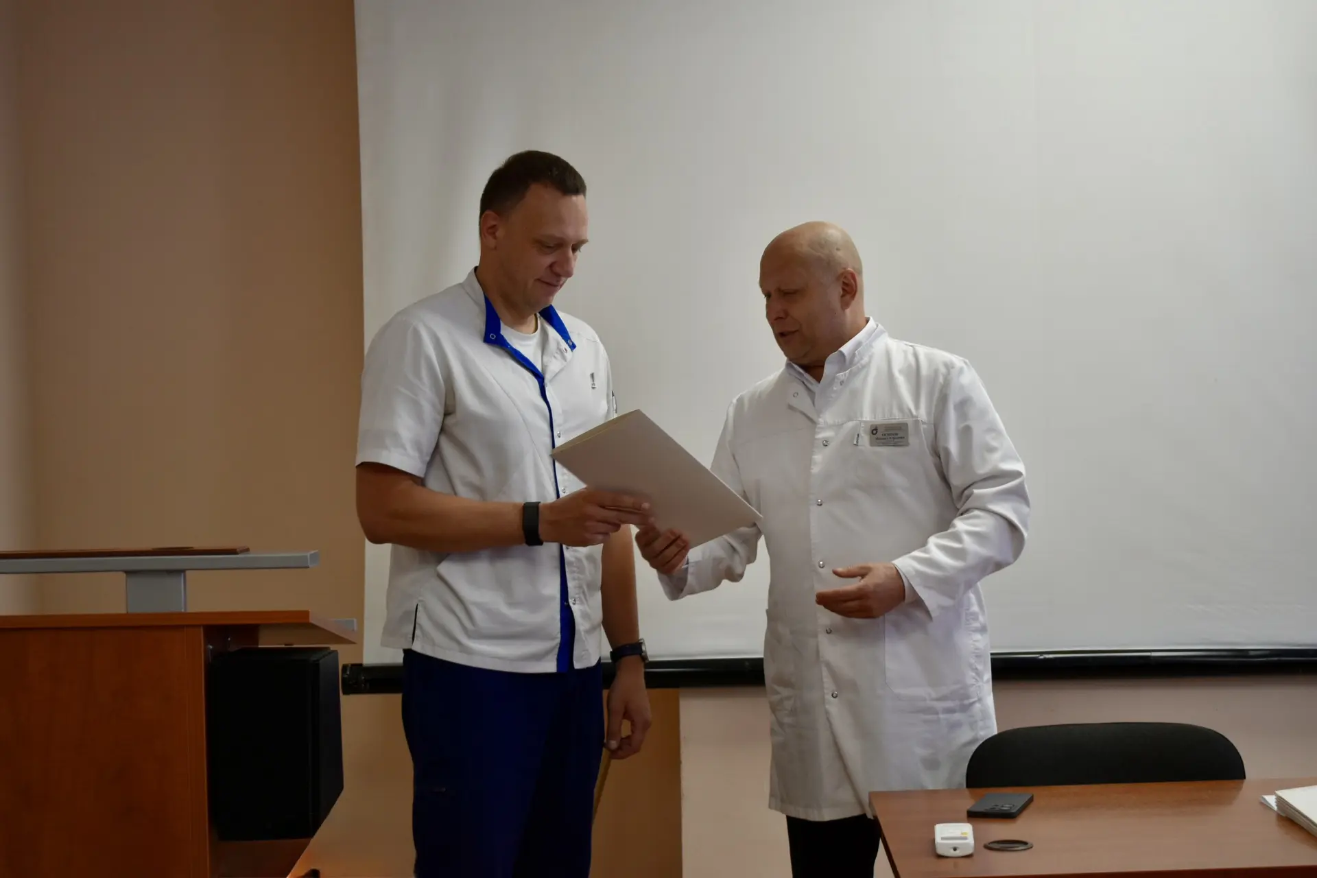 В преддверии Дня медицинского работника: награды сотрудникам ЯОКБ ✨

В Ярославской областной клиниче