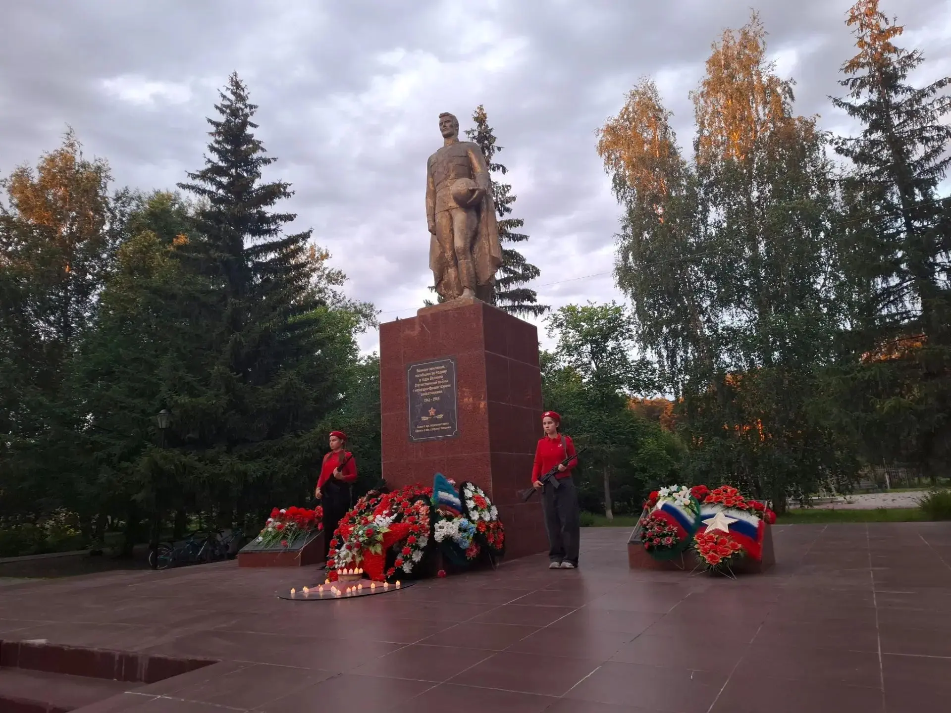 Сохранение памяти о прошлом и привитие детям патриотических чувств — это способ донести...