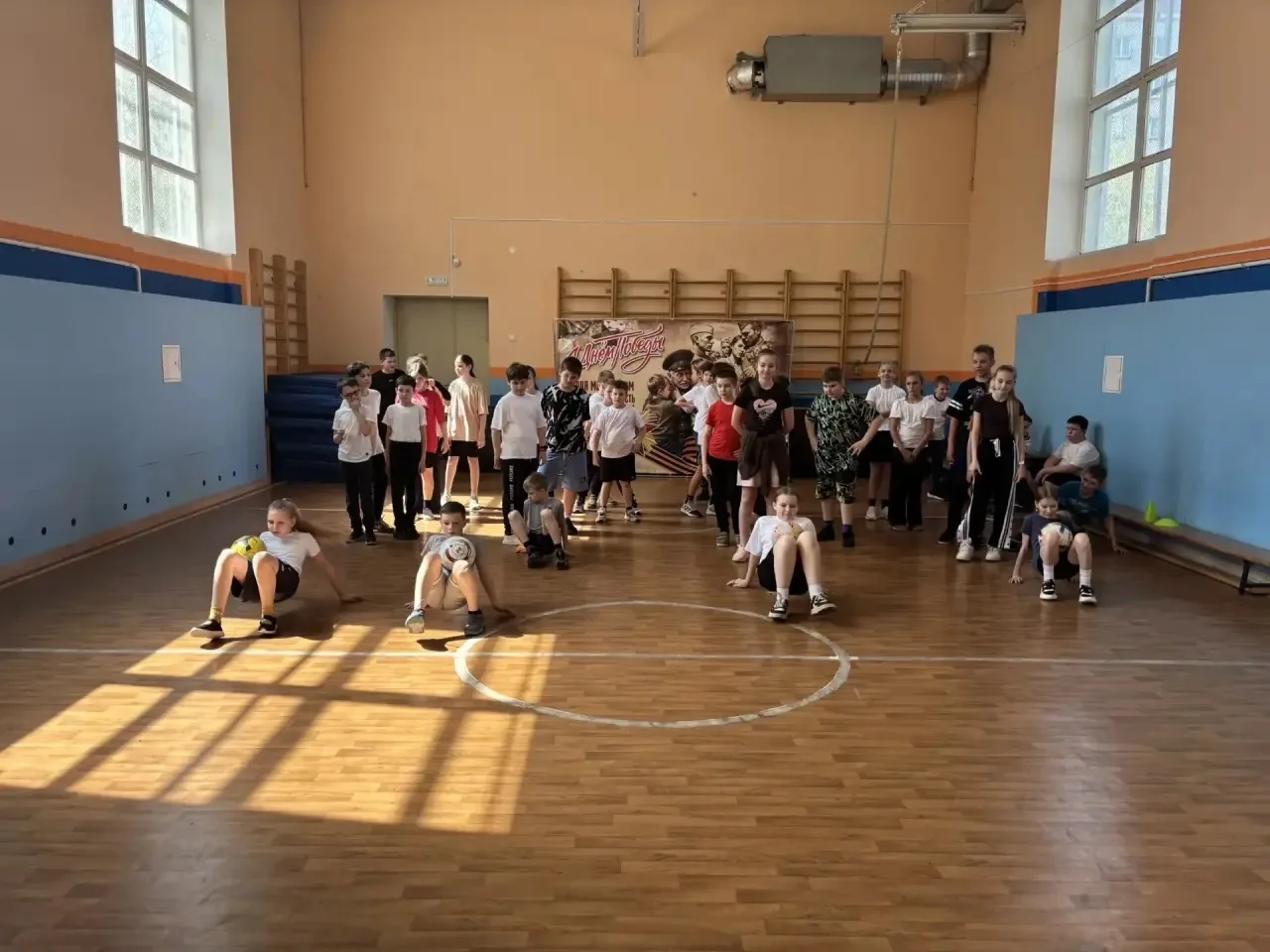 81 год отделяет нас от Великой Победы, но память о ней живёт в сердцах юных поколений. В лицее прошл