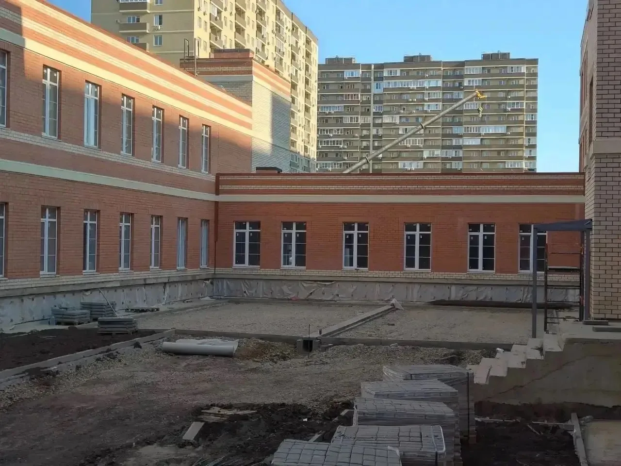 Школа в ЖК «Дыхание» на 1550 мест в Краснодаре примет учеников в ноябре 2026 года