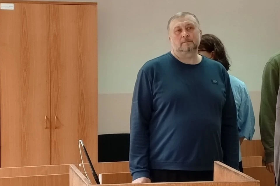 В Екатеринбурге борца с проституцией посадили на 7 лет за взятки от сутенеров