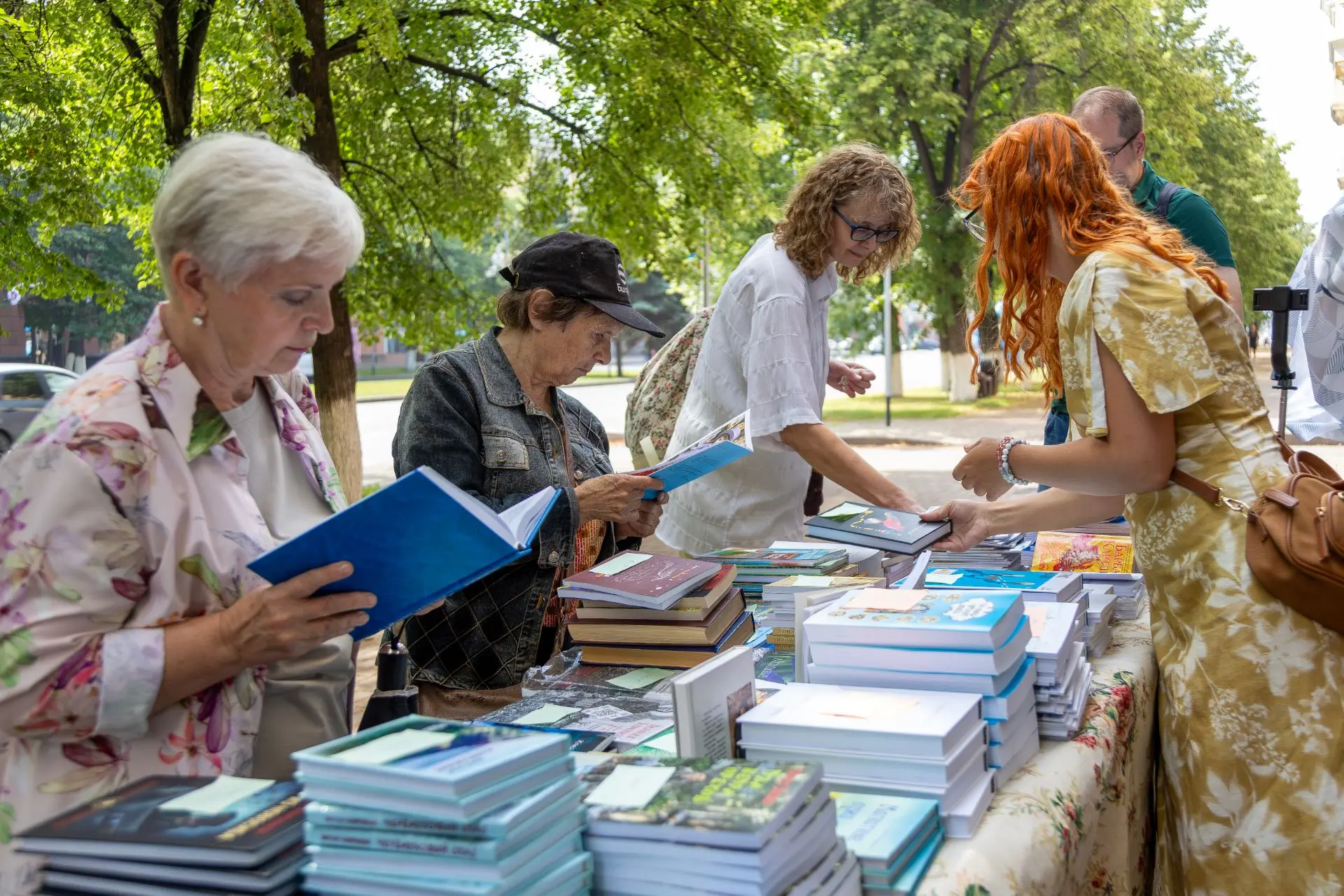 Книжное лето в самом разгаре! ☀️📚