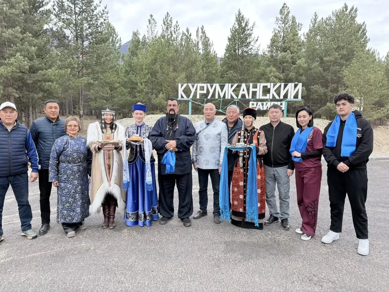 Стивен Сигал в  Курумкане