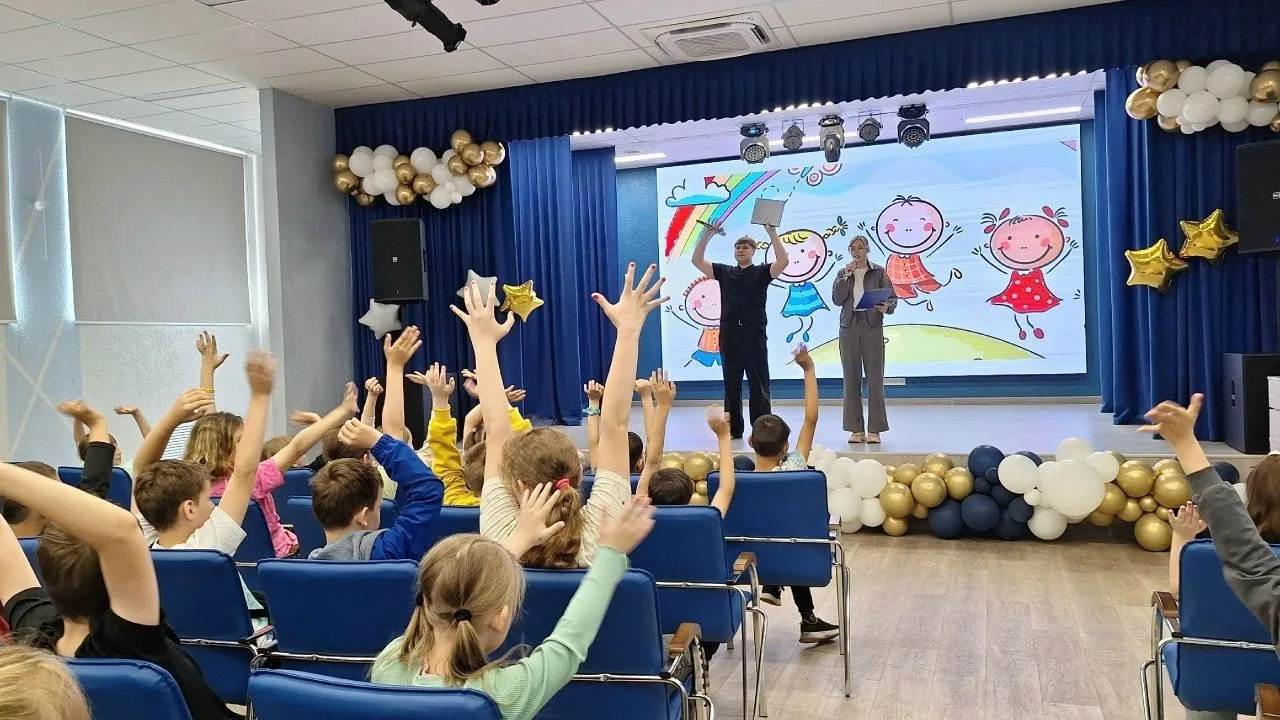 🎉☀️ Ура! Летний лагерь "Дружба" открыл свои двери! ☀️🎉Сегодня, 1 июня, в День защиты детей, мы с о