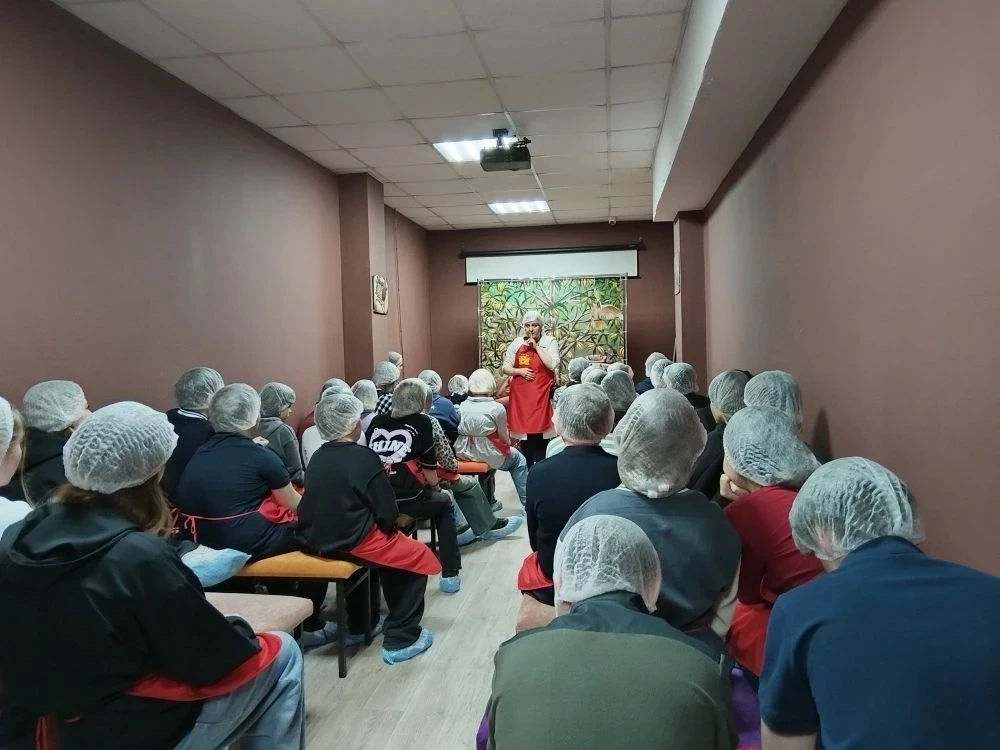 ❗️Не только познавательно, но и супер увлекательно прошел вчерашний день у учащихся 5 Д, 5 Е и 8 Д к