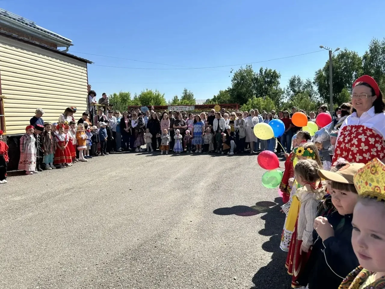 🎉Семейный фестиваль «Дружба народов»: праздник единства и творчества в нашем детском с...