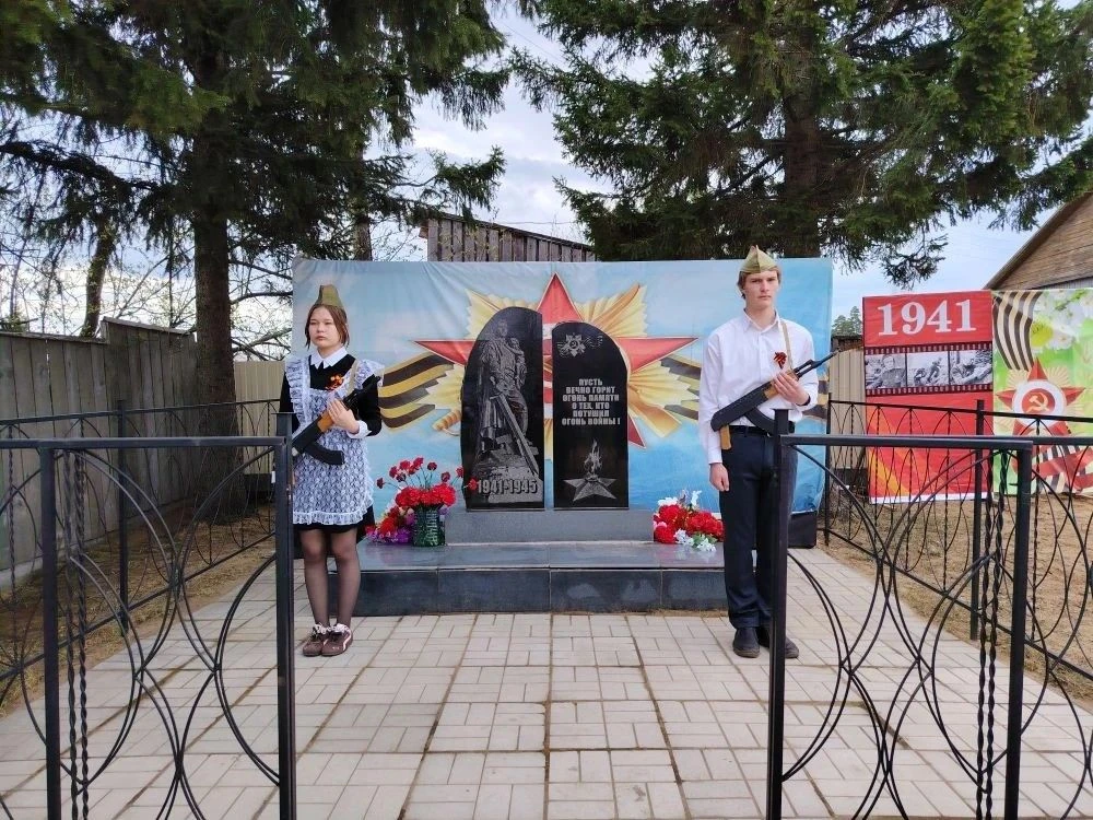 Память, которая будет жить вечно: в школе прошли мероприятия ко Дню Победы