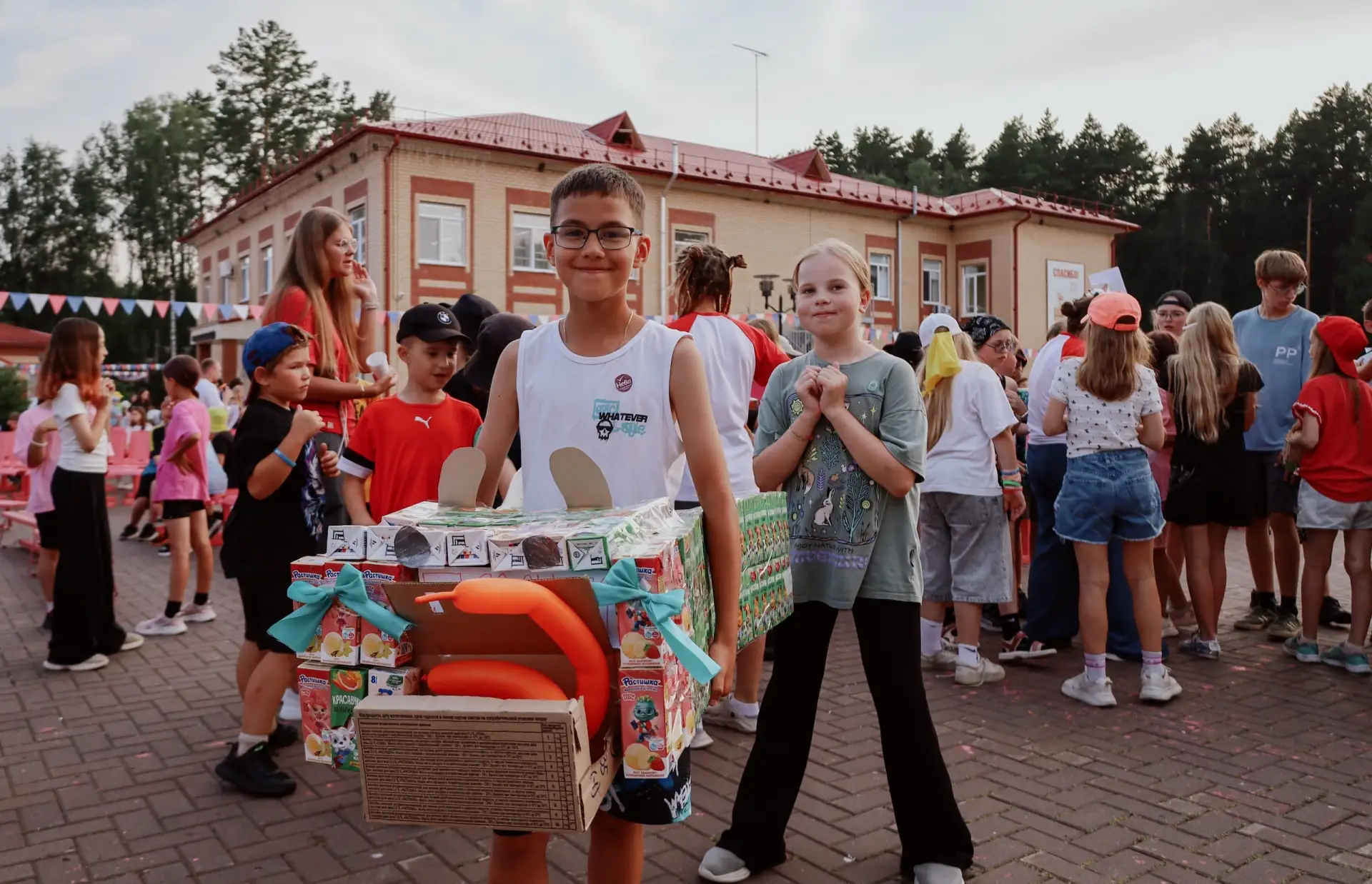 АВТОРАЛЛИ В «ОЛИМПИЙСКОЙ РЕБЯЧКЕ» 🏎️💨

В филиале «Олимпийская Ребячка» участники смены стали героя