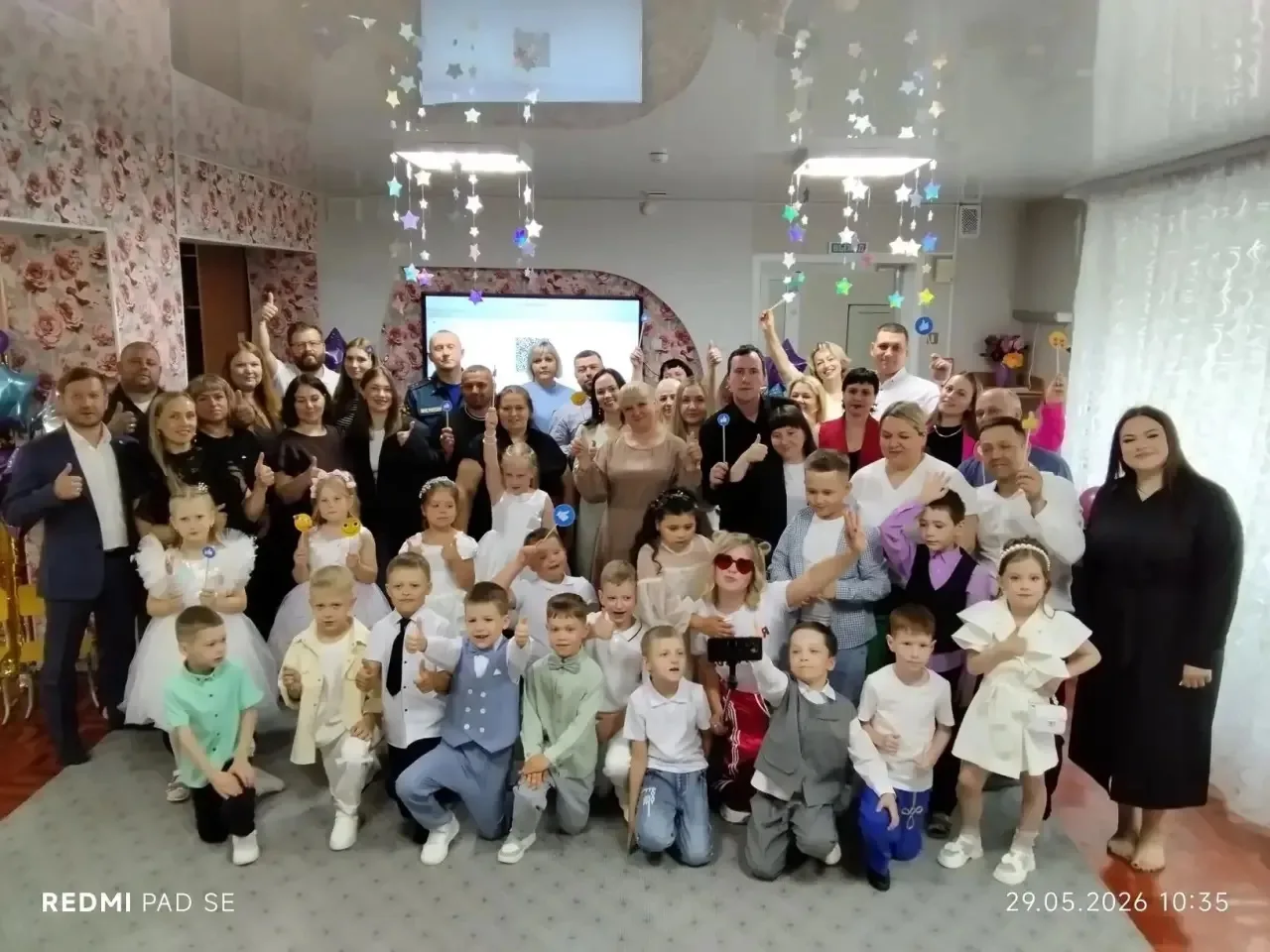 🎉🎉🎉Выпускной в детском саду — это особенный момент: малыши прощаются с привычным мир...