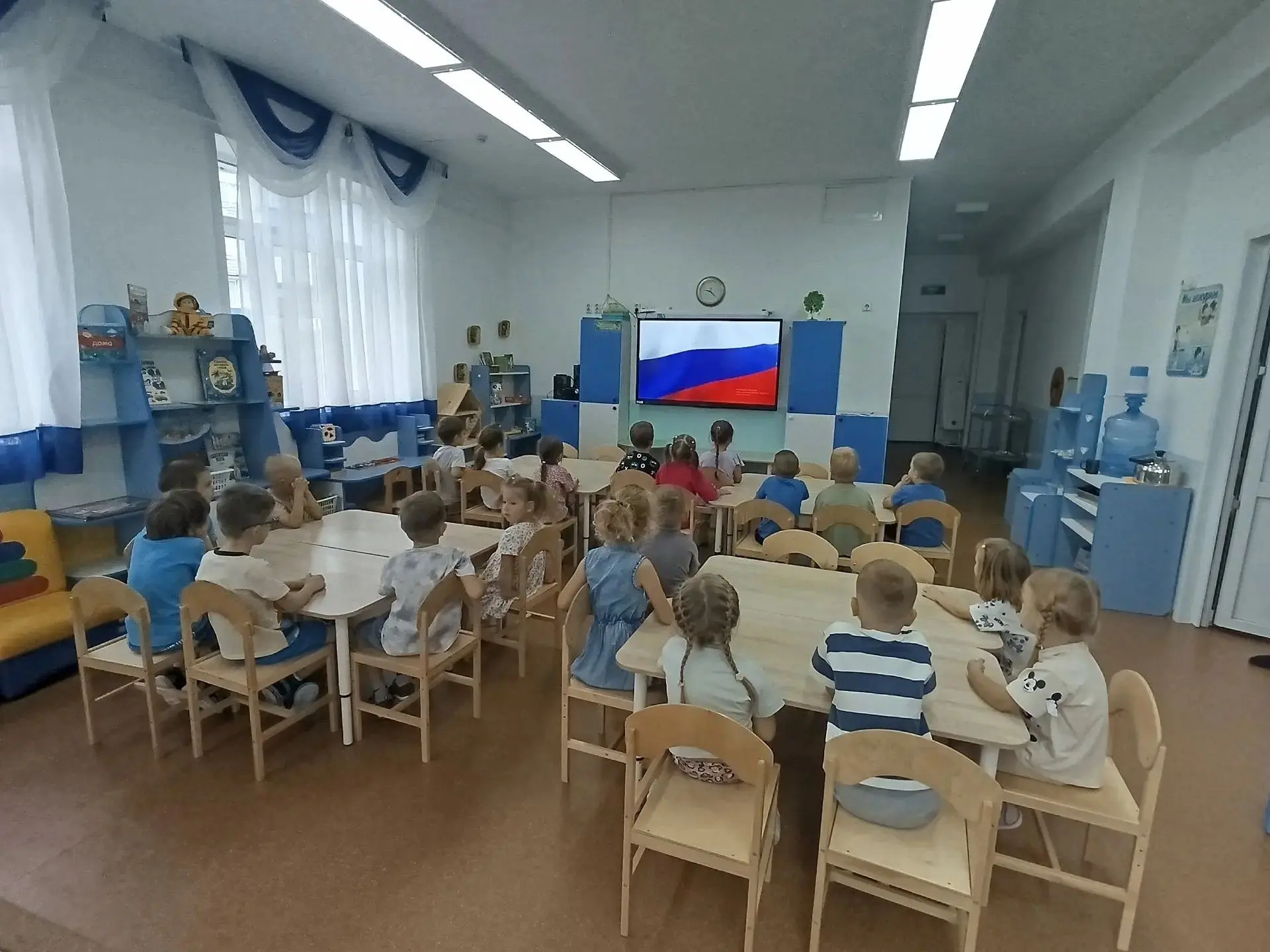 22 августа - День Государственного флага Российской Федерации.