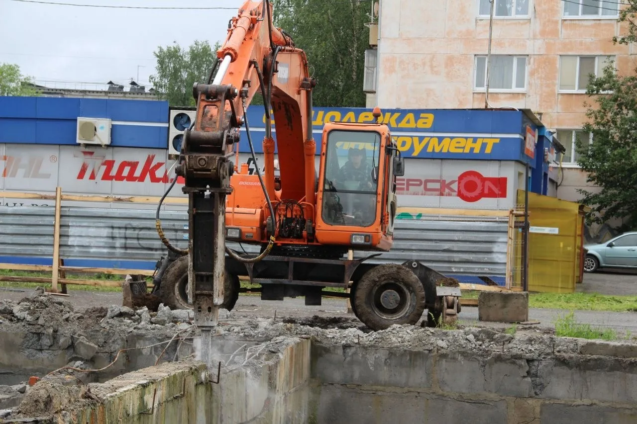 Что ещё в городе снести?