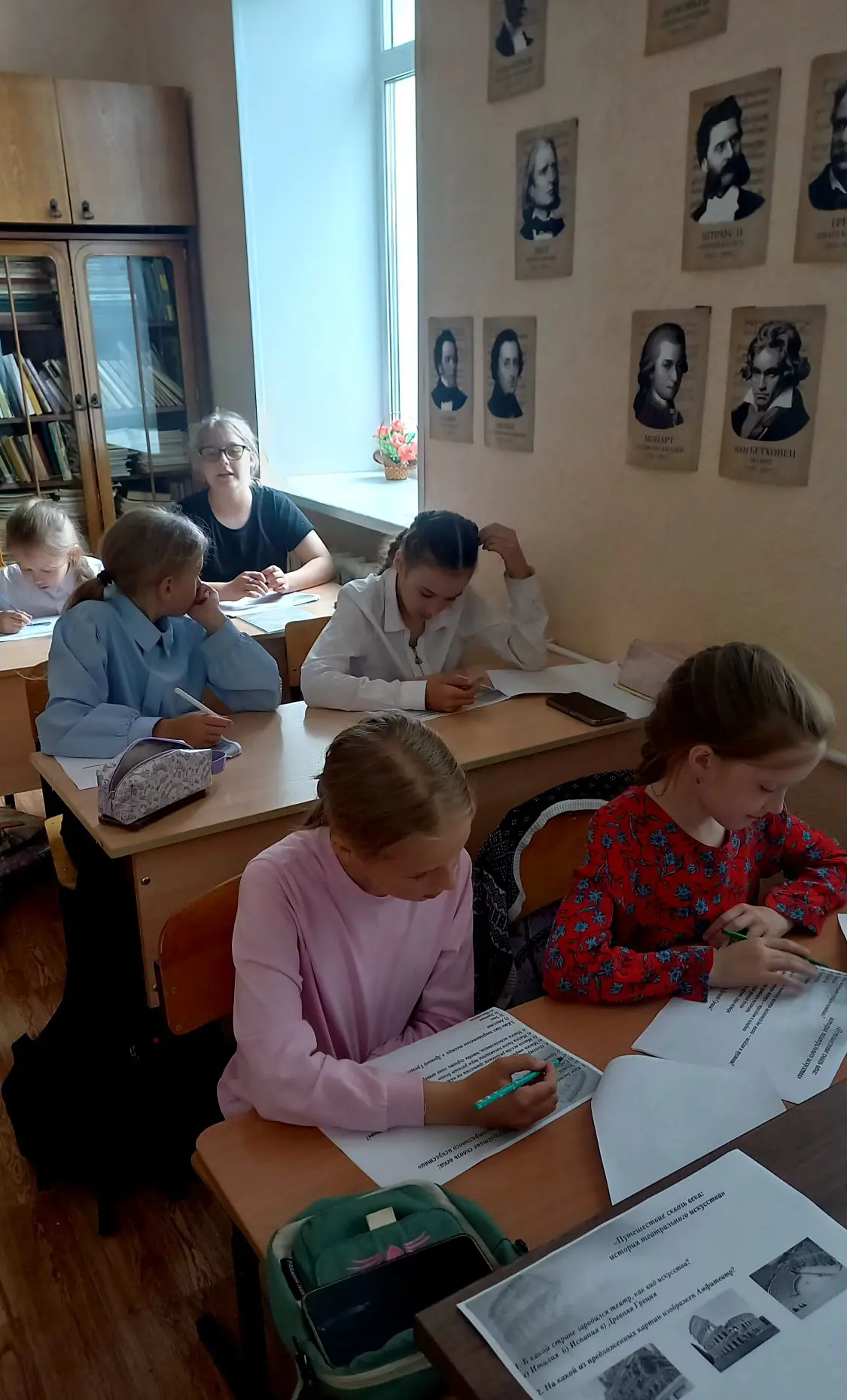 Путешествие сквозь время: зарождение театрального искусства