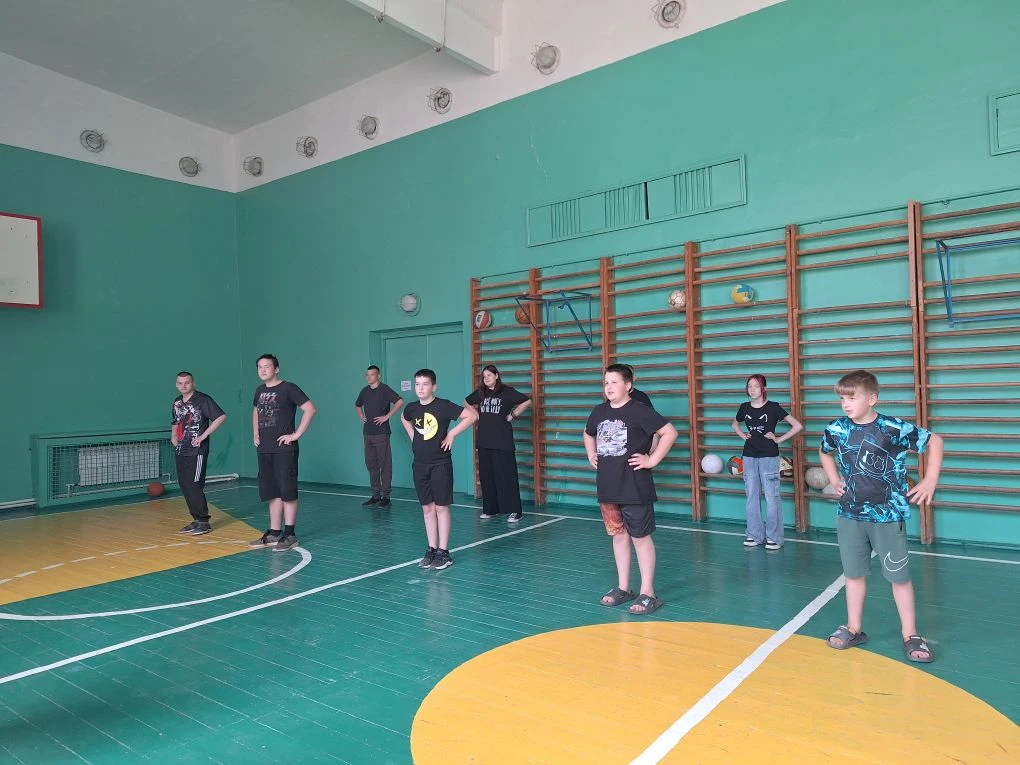 🥗 Традиционная минутка здоровья в лагере «Ручеёк»: говорим о правильном питании!

Каждый день в при