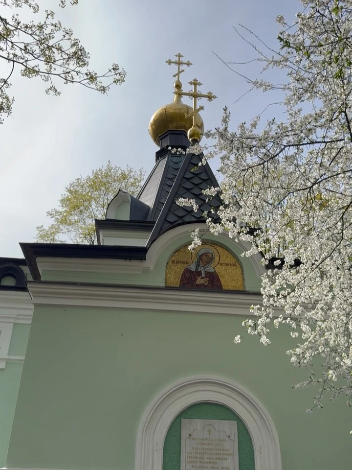 🥀  Часовня Ксении Петербургской на Смоленском кладбище