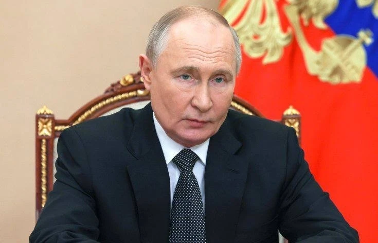 👔 Путин о ситуации на топливном рынке: «Не все еще вопросы решены, но они решаются»