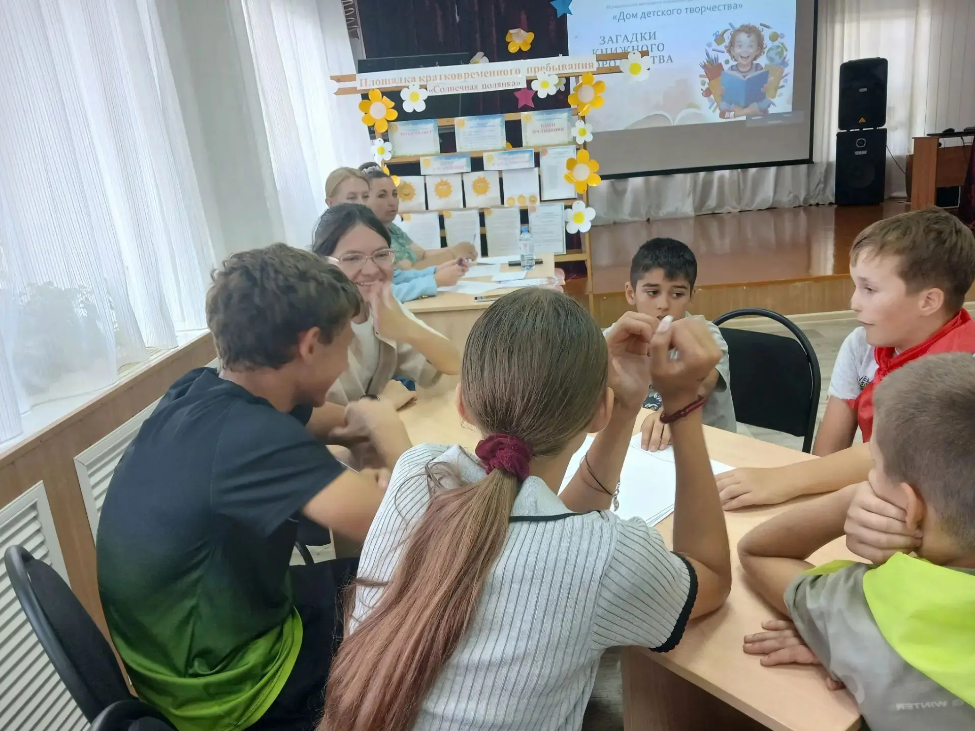Сегодня в нашем лагере мы окунулись в атмосферу приключений и легенд о казаках-разбойни...