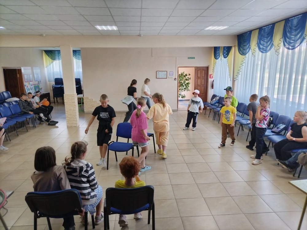 Каникулы действительно — волшебная пора, а проведение времени в кругу друзей делает их ещё более инт