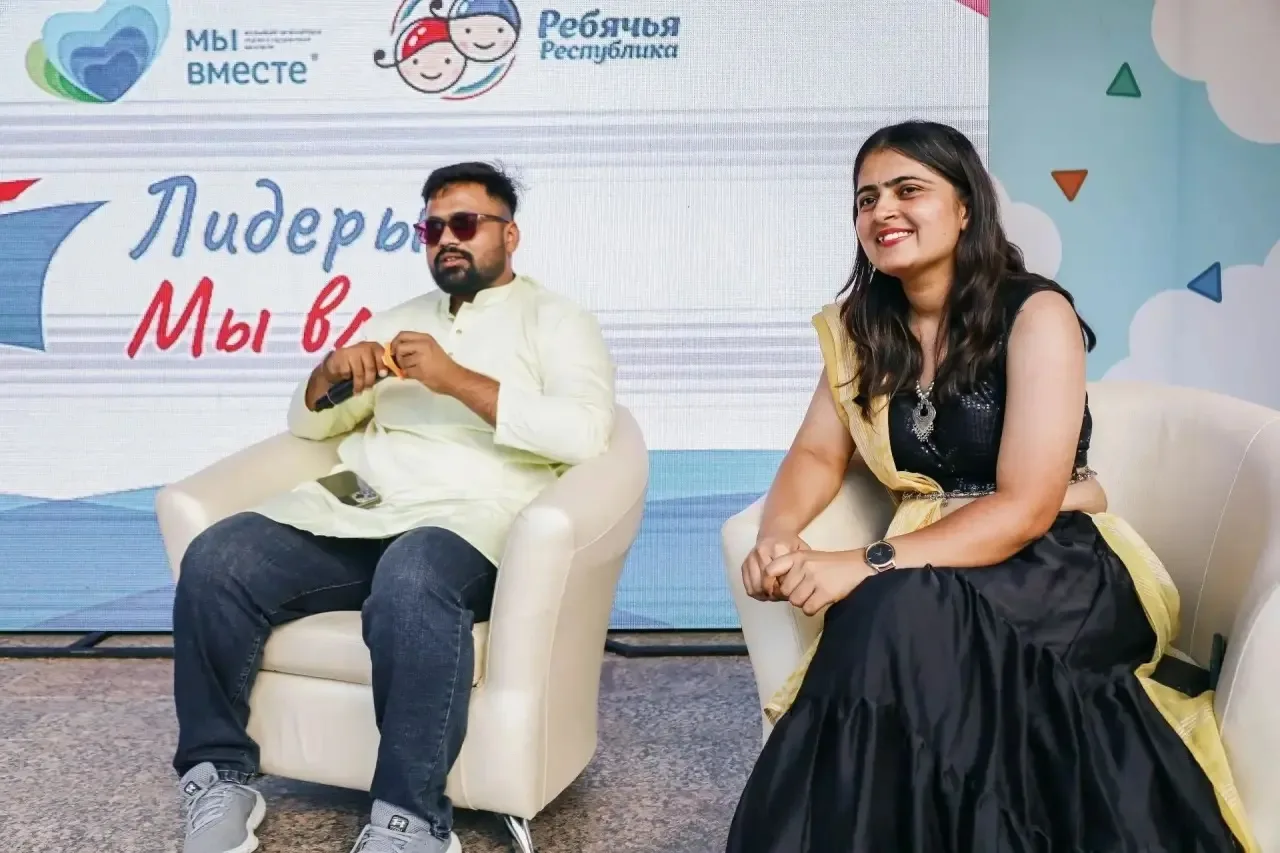 ИНДИЯ СТАЛА БЛИЖЕ: ВОЛОНТЁРЫ ИЗ ИНДИИ В «РЕБЯЧЬЕЙ РЕСПУБЛИКЕ» 🇮🇳❤️🇷🇺