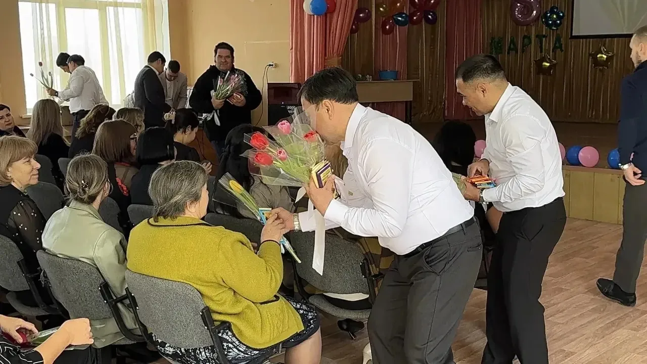 🎉 Сегодня, 6 марта, в нашей школе прошел замечательный праздничный концерт, посвященный Международно