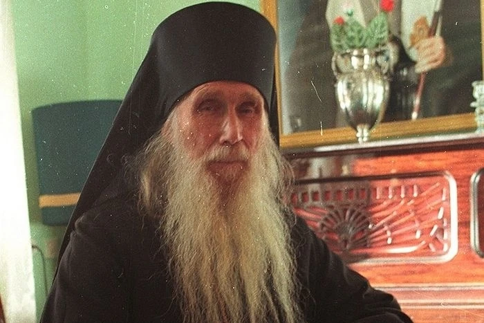 Какими бы тяжкими ни были скорби, сколько бы времени они ни продолжались, — верь, что Господь может 
