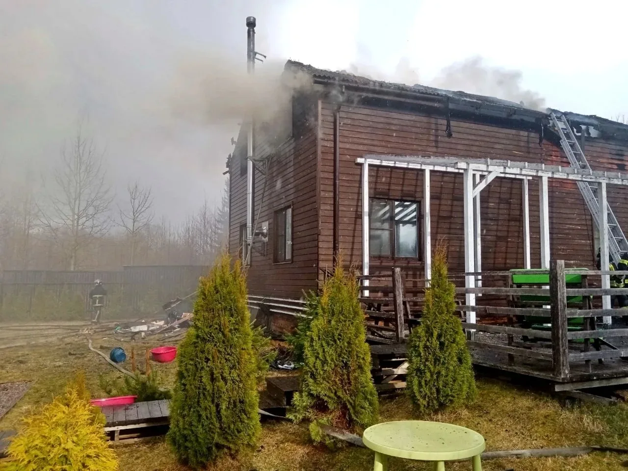 Неисправность в электросети едва не стала причиной трагедии.   5 мая в 15:41 в экстренные службы пос