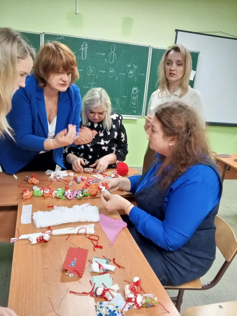 ✨ Есть вещи, которые невозможно измерить линейкой или взвесить на весах. Есть тепло, которое идет от