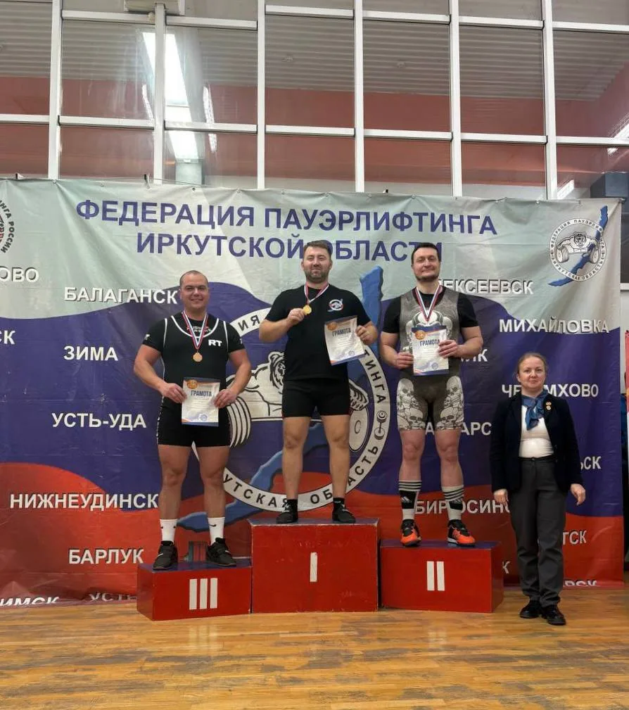 Наши тренеры — сила! Два золота привезли с Кубка области! 💥
