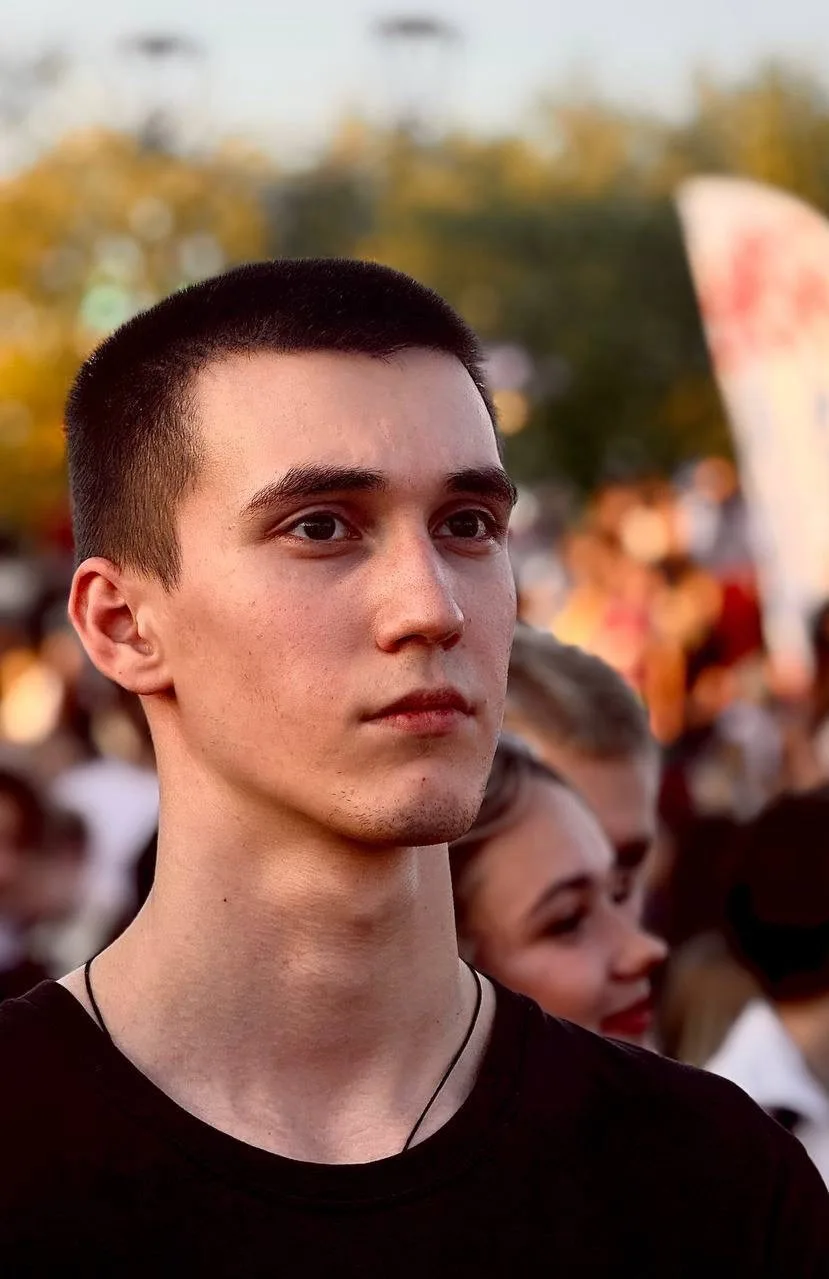 Это был один из тех дней, когда кажется, что осень не наступит никогда!