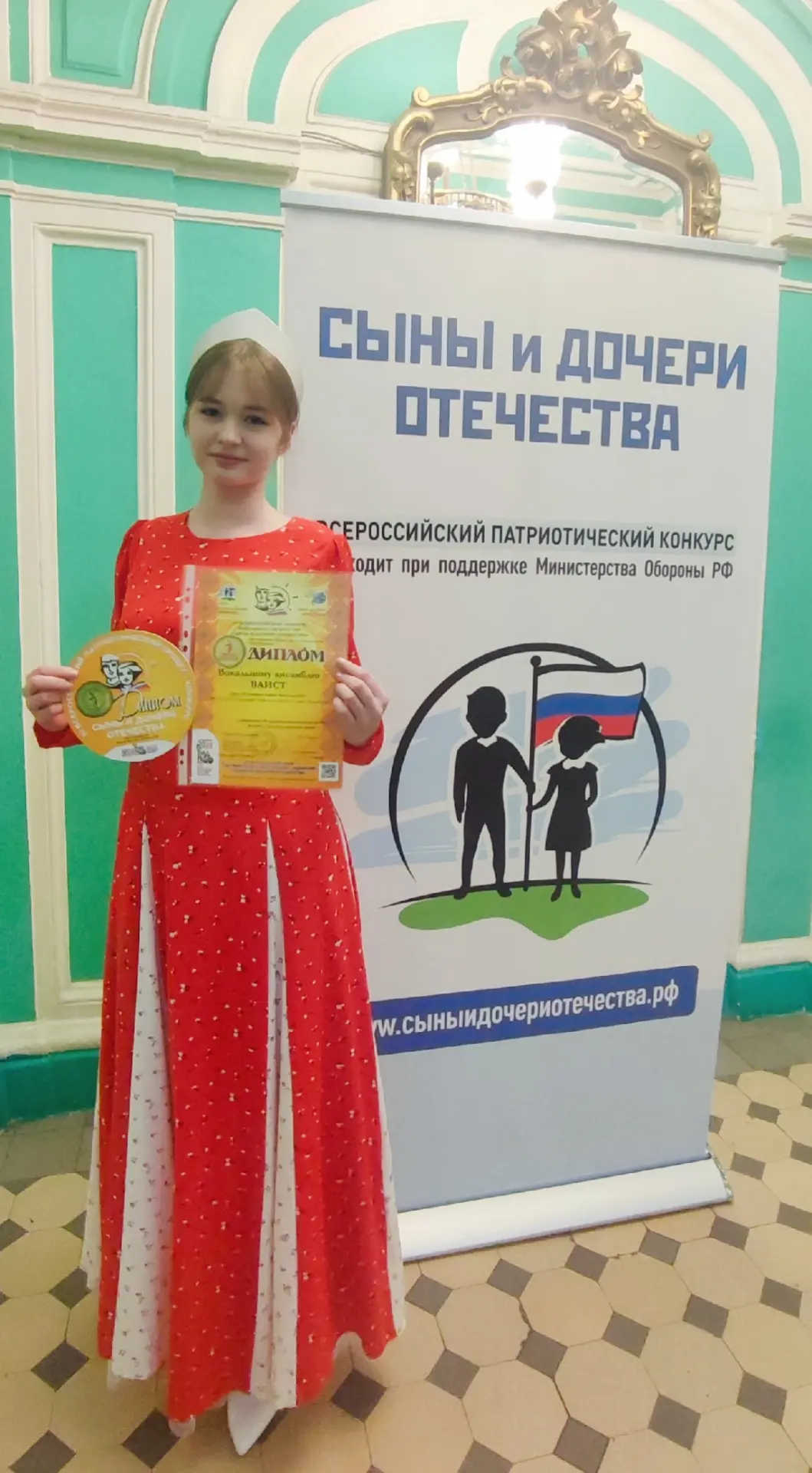 👏Талантливы во всём: Милана Васильева  Васильева Милана, ученица 8Б класса, уже 7 лет увлечена вокал