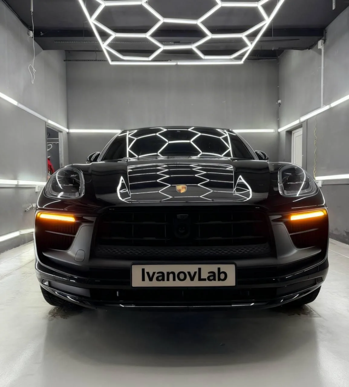 🔹Как полиуретановая плёнка спасла авто от веток и камней на даче