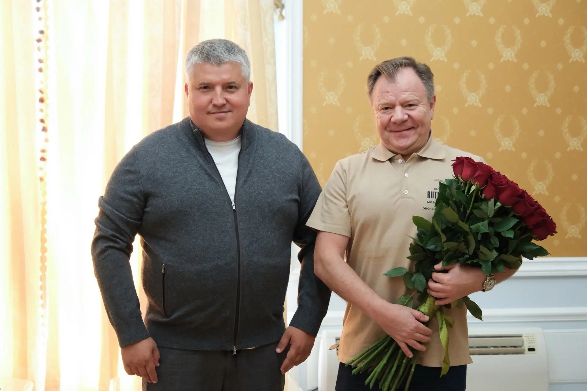 В Новгородском кремле под руководством народного артиста России Игоря Бутмана выступил Московский дж