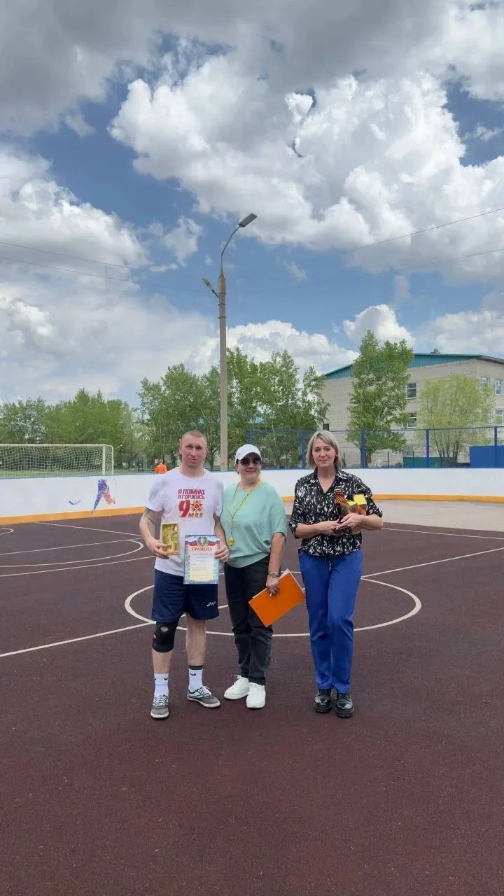 🏀 9 мая в с. Бурла прошли соревнования по баскетболу, посвященные Дню Победы в Великой...