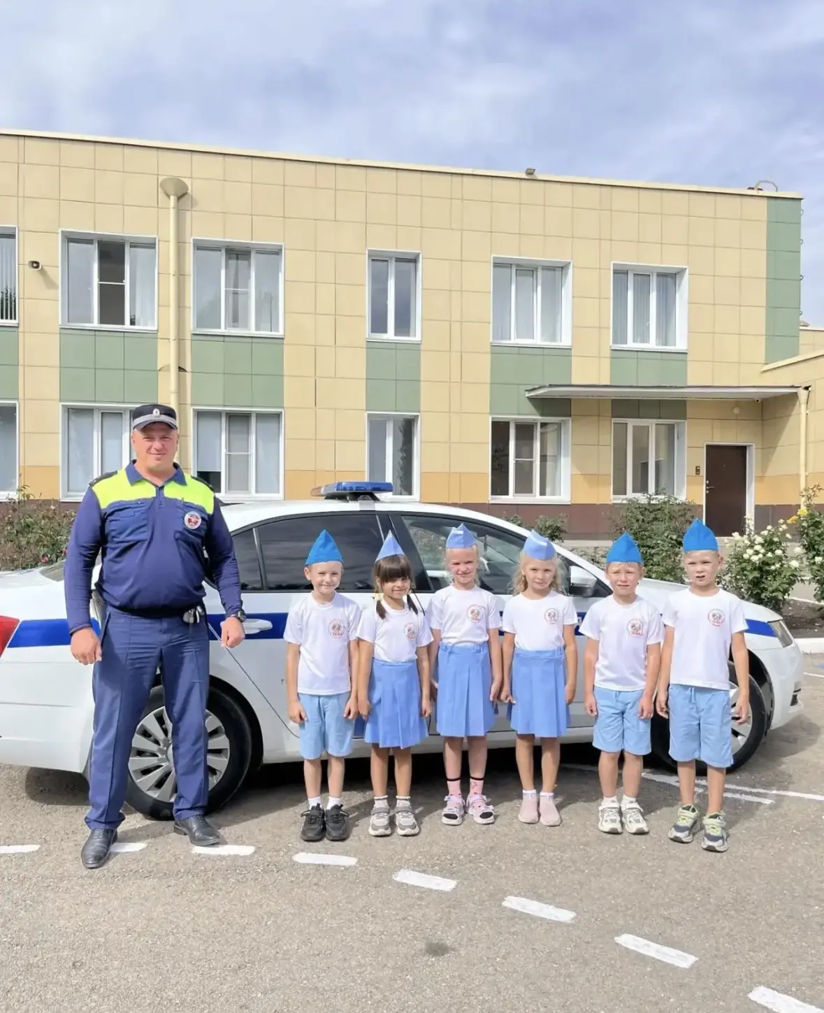 🚓 Внимание — Дети! Настоящие инспекторы ГИБДД в гостях у наших воспитанников! 🚔