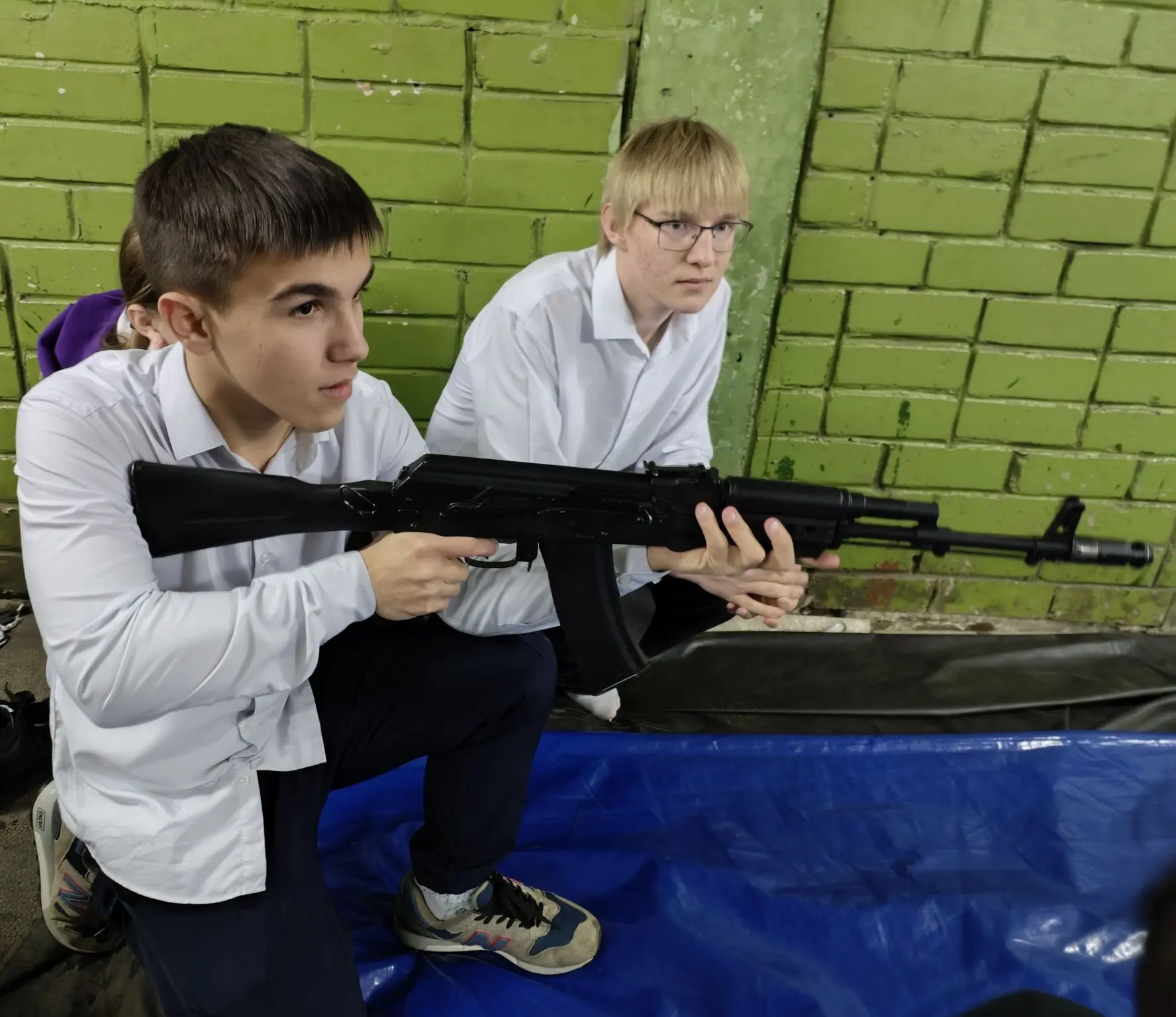 🎯 Завершилась военно-патриотическая игра «Зарница»  Сегодня, 13 февраля, среди учеников восьмых клас